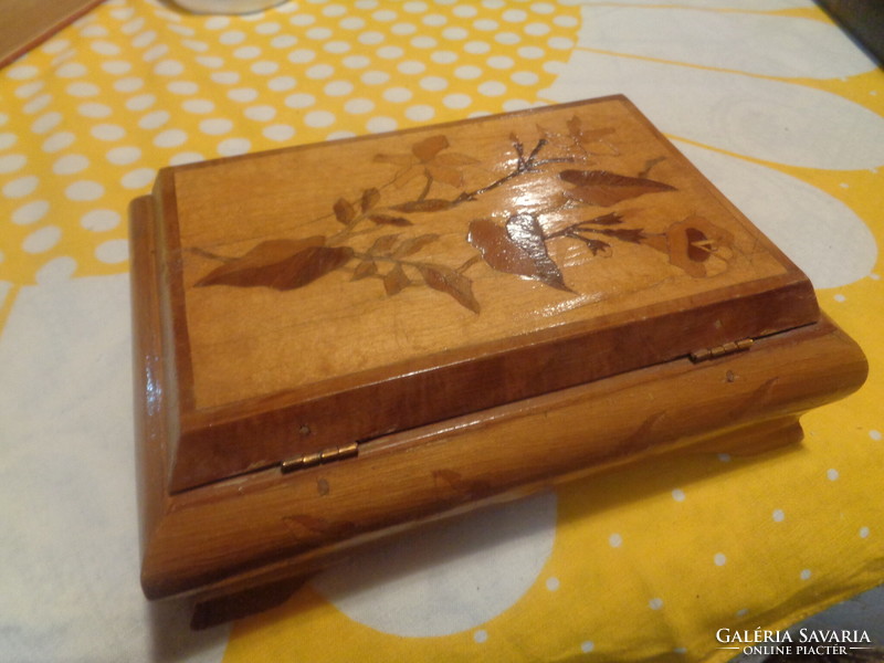 Card holder, wooden box, inlaid, 14 x 20 x 7 cm