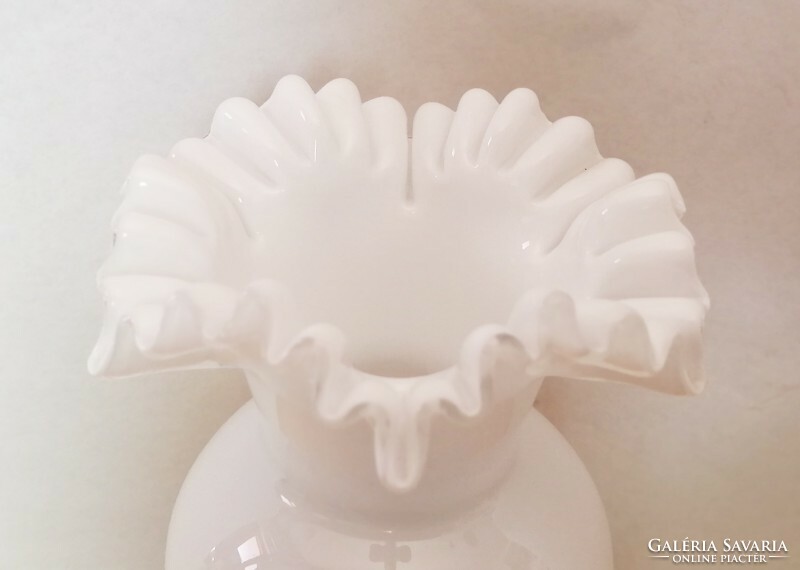 Beautiful Ruffled Rim Biedermeier Bohemian Vase 1920s-1950s Czech Republic