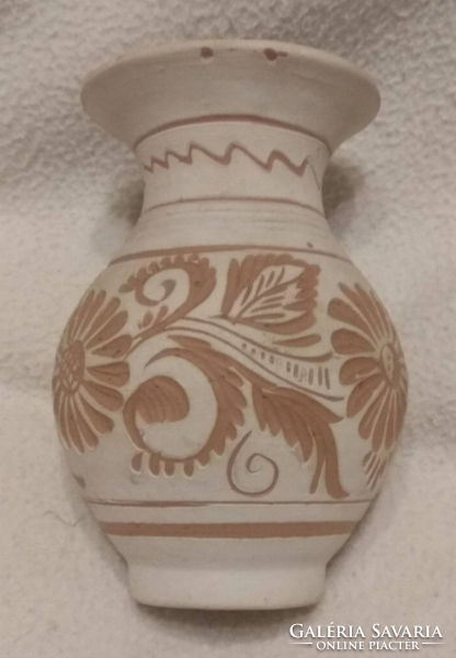 Korondi váza, fehér