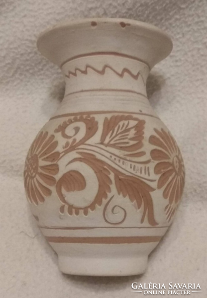 Korond vase, white