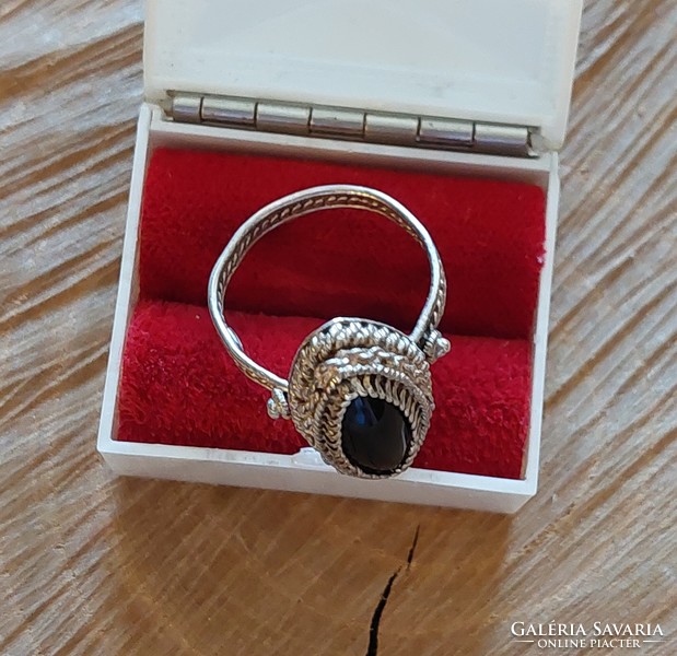 Régi ezüst fekete turmalin köves gyűrű