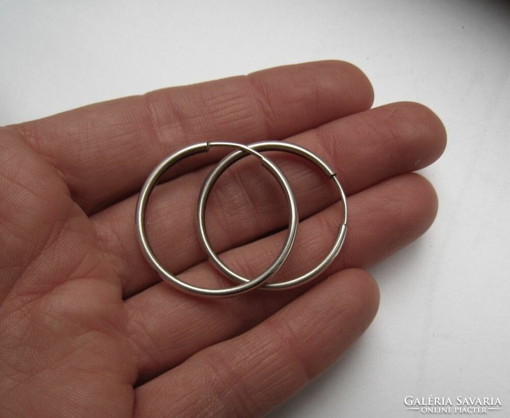 Shiny, silver hoop earrings, 3 cm