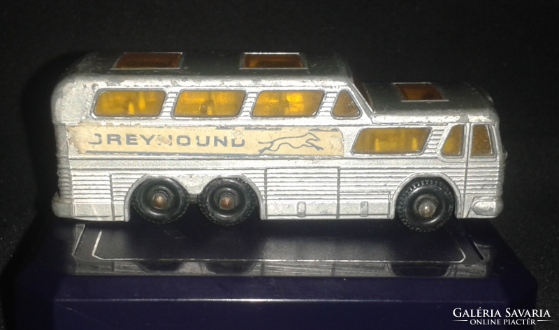 LESNEY (Matchbox Series) Coach Greyhound Bus No. 66, Made in England