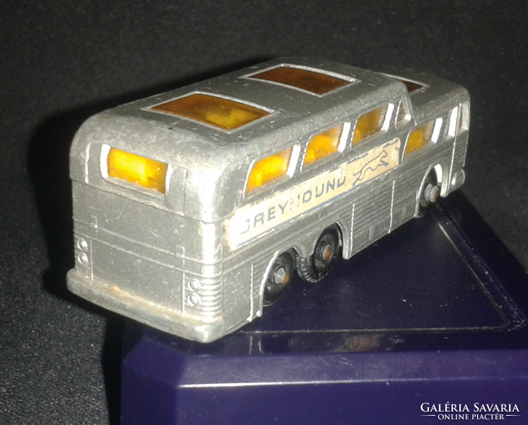 LESNEY (Matchbox Series) Coach Greyhound Bus No. 66, Made in England