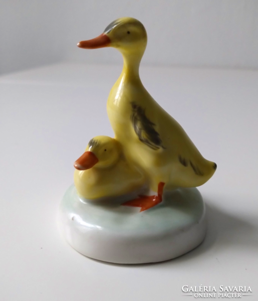 Flawless aquincum porcelain ducks