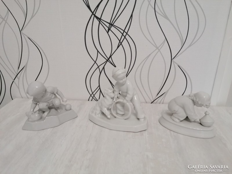 Zsolnay white glazed rails figurines for sale!