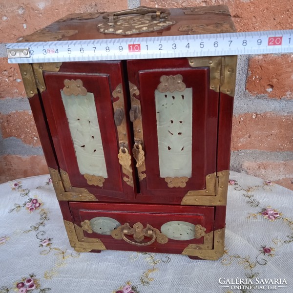 Jewelry cabinet, box for decoration