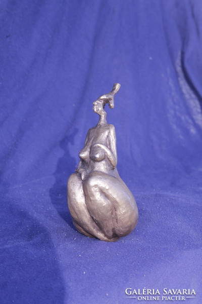 Schilhabel jennifer - pear woman (bronze and granite)