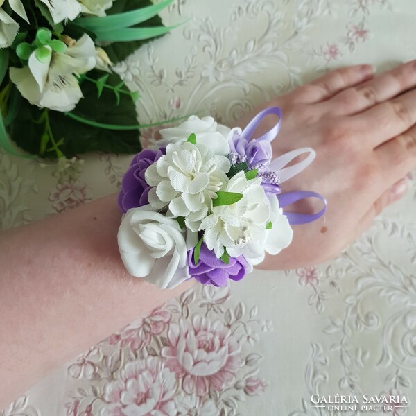 New, custom-made white-purple wrist ornament with roses and pearls