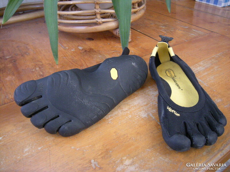 Fivefingers vibram 38-as lábra outdoor cipő