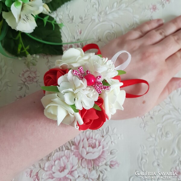 New, custom-made ecru-red wrist ornament with roses and pearls
