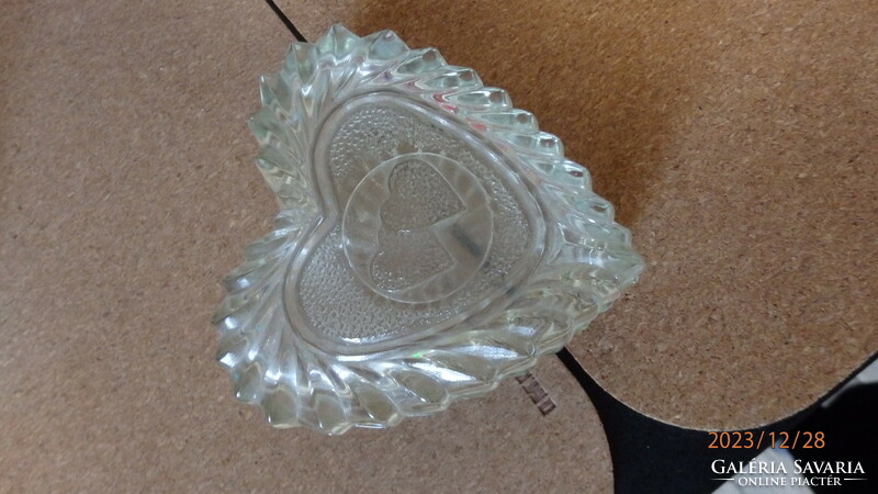 Heart-shaped glass bonbonier / jewelry holder