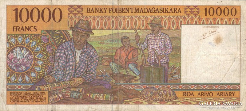 10000 Francs 2000 ariary 1995 Madagascar