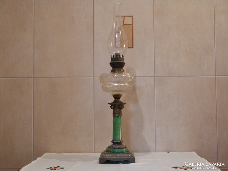 Antique kerosene lamp with etched glass kerosene container