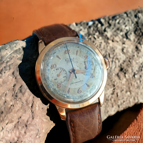 Vintage chronograph with valjoux 92 movement