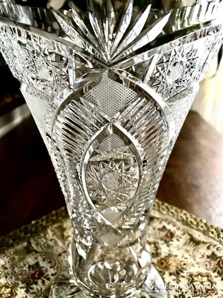 Beautiful large pedestal crystal vase
