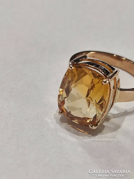 14K gold cocktail ring with citrine
