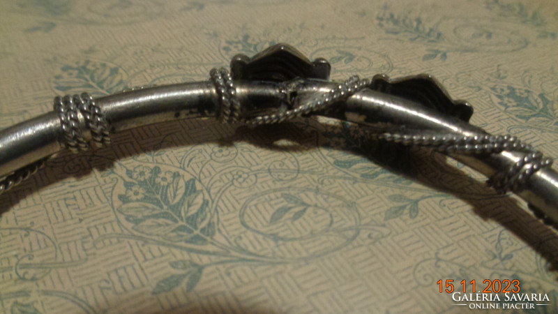 Metal bracelet, inner size 6.5 cm