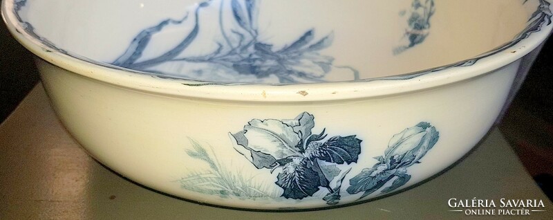 Antique willeroy boch wallerfangen iris wash basin