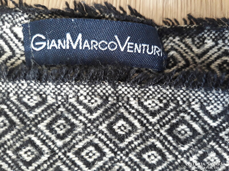 Elegáns Gian Marco Venturi téli sál férfiaknak