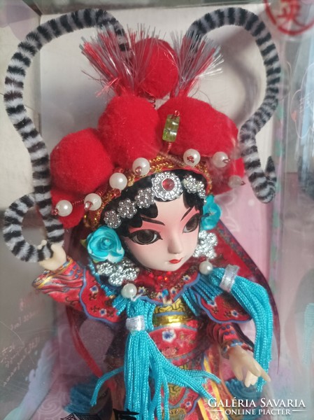 Tang wawa Chinese opera figure in original box