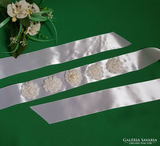 Handmade beaded embroidered flower decorative bridal belt, snow white satin belt