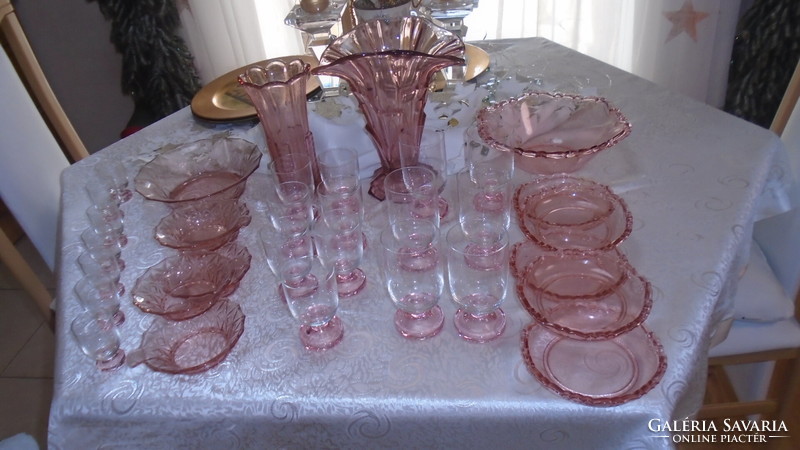 Vintage rose-colored polished glass glass set and trays and vases in one