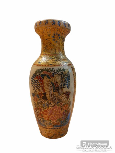 Gyönyörű, kézzel festett kínai váza