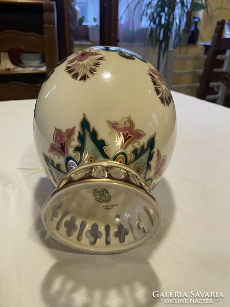 Zsolnay vase 1170/6971