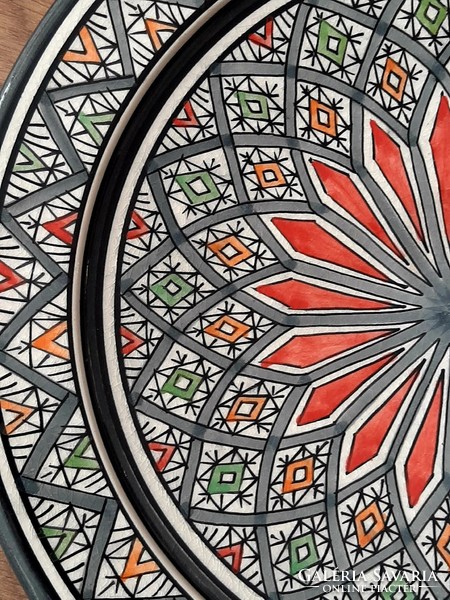Marokkói Csodás színekkel kézzel festett SALAY SAFI mély kerámia fali tál , tányér  35,4 cm