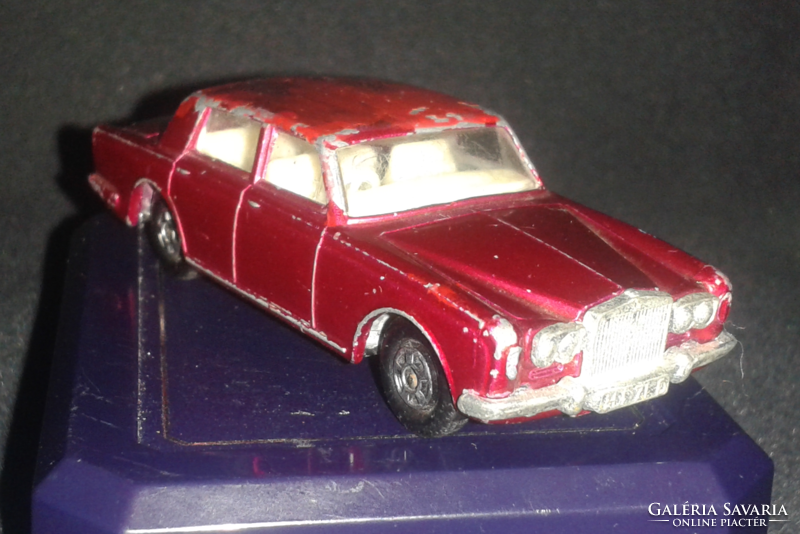 Matchbox Series No 24 C1 Rolls Royce Silver Shadow, 1967 Made in England by Lesney
