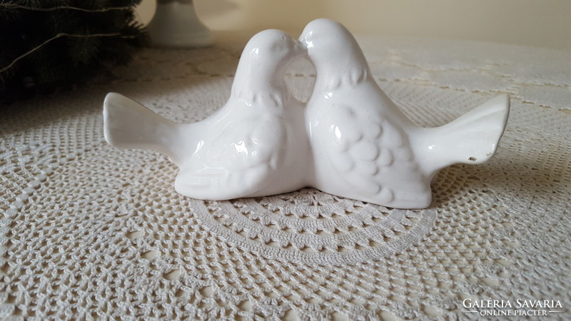 White porcelain, couple of birds in love