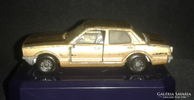 Matchbox Superfast No. 55 Ford Cortina Made in England 1979 by Lesney