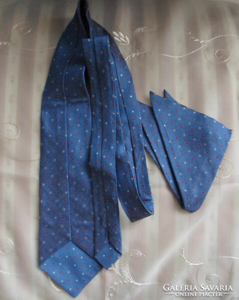 Retro tie 7. (1970s, 1980s, decorative pocket square)