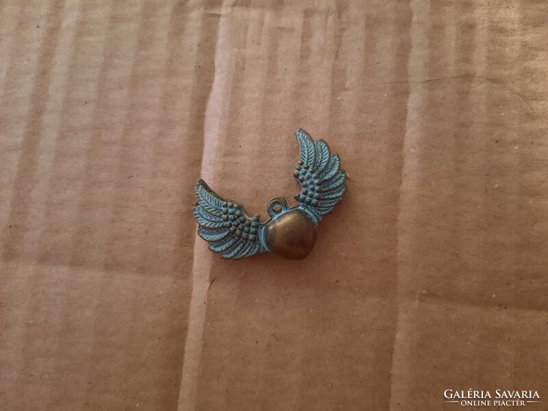 Angel wings pendant patinated copper color, negotiable