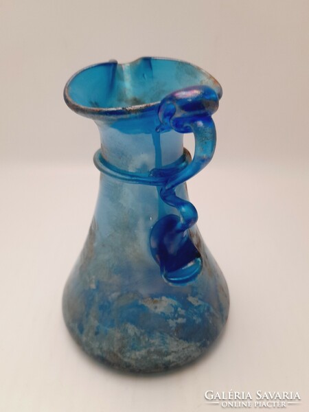 Antik fújt, szakított üveg kancsó, 14,5 cm