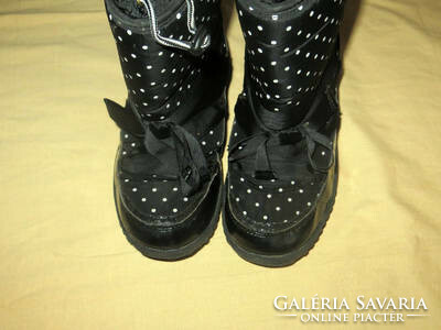 Next 37/38 black and white polka dot snowshoes 21 cm high