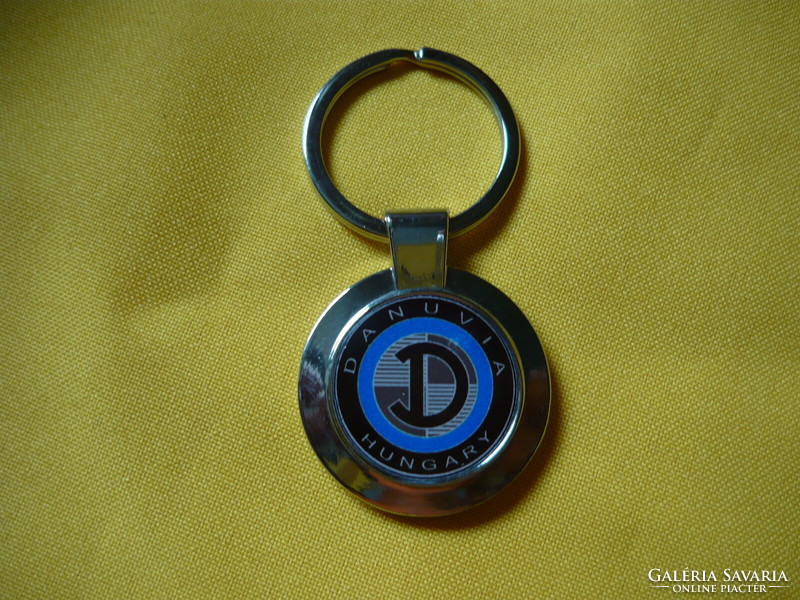Danuvia metal key ring