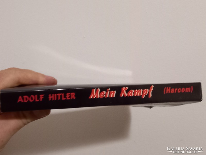 Harcom ( Mein Kampf ) Könyv.