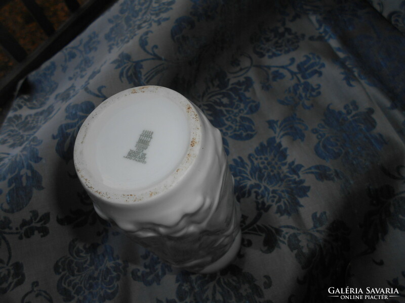 Zsolnay  porcelán  váza  ritka szocreál - kohászok 20 cm