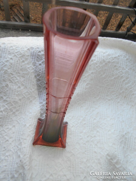 Csiszolt színátmenetes antik üveg váza 27 cm