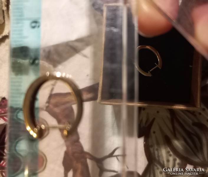 10 Carat fairy ring with diamonds