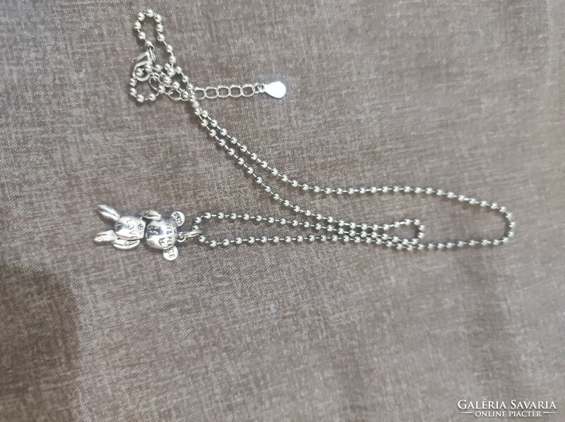 Silver necklace necklace