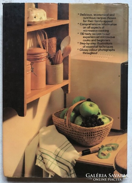 Family microwave cookery - cookbook in English