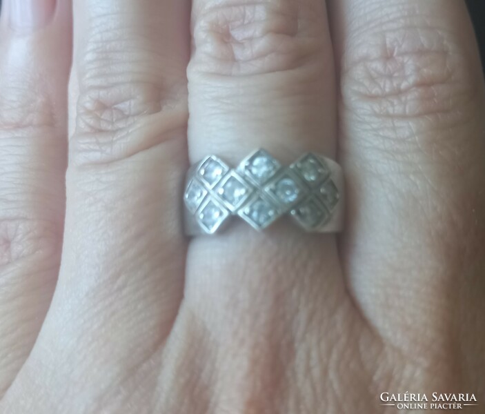 Női köves ezüst gyűrű