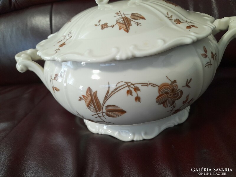 Zsolnay soup bowl with a rare pattern