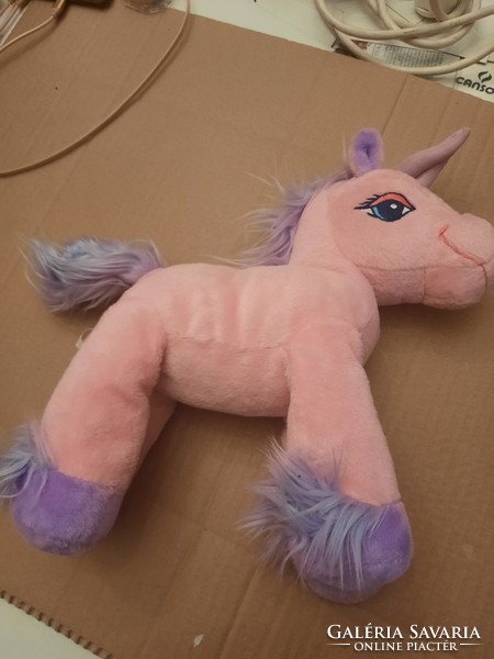 Plush toy, unicorn, one-horned horse, happy people, negotiable