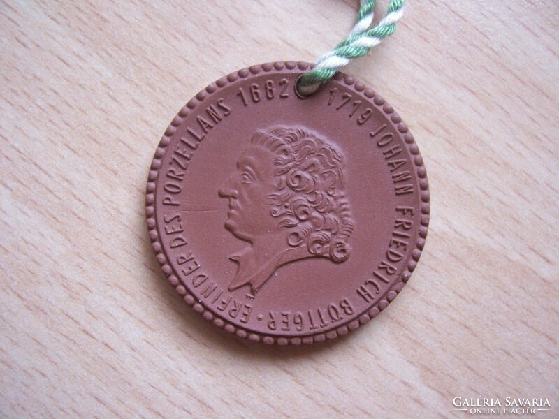 German porcelain commemorative medal - Johann Friedrich Böttger, Königstein