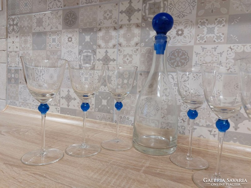 Glass drink offering set! 6 glasses, 1 offering blue glass with stopper.