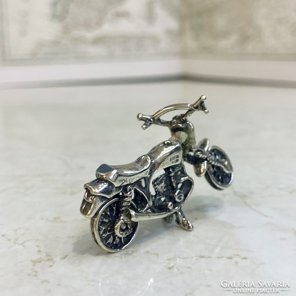 800-As silver motorcycle figure, with Hungarian hallmark, video available